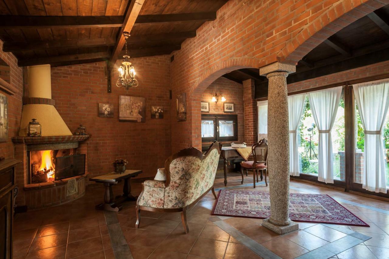 Podere Sant'Angelo Aparthotel Vernasca Exterior foto