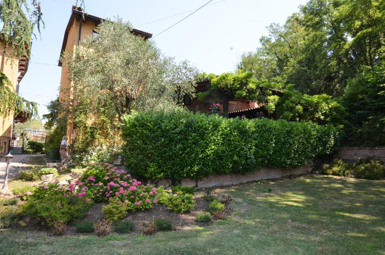 Podere Sant'Angelo Aparthotel Vernasca Exterior foto