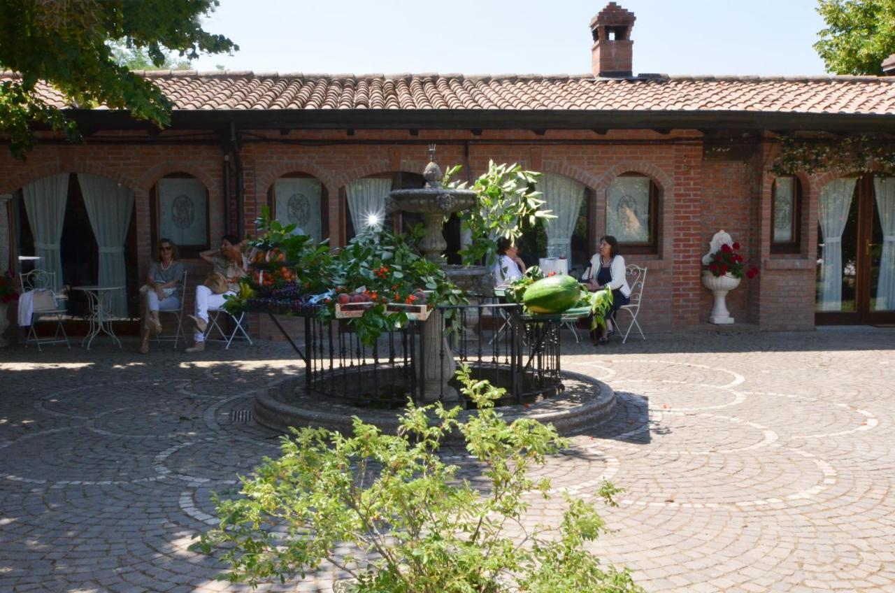 Podere Sant'Angelo Aparthotel Vernasca Exterior foto
